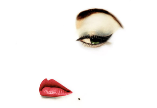 Illustration for article titled Vogue's "Extreme Beauty" Images: Alarming, Painful